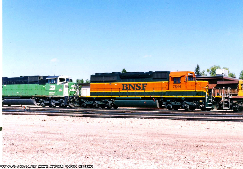 BNSF 7844